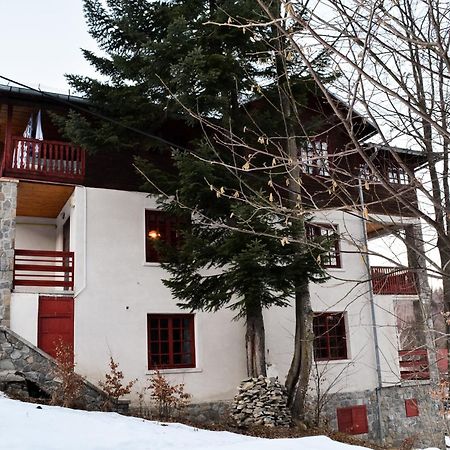 Grandpa'S Hidden Crib, 6 Bedroom, Pet Friendly Sinaia Exteriér fotografie
