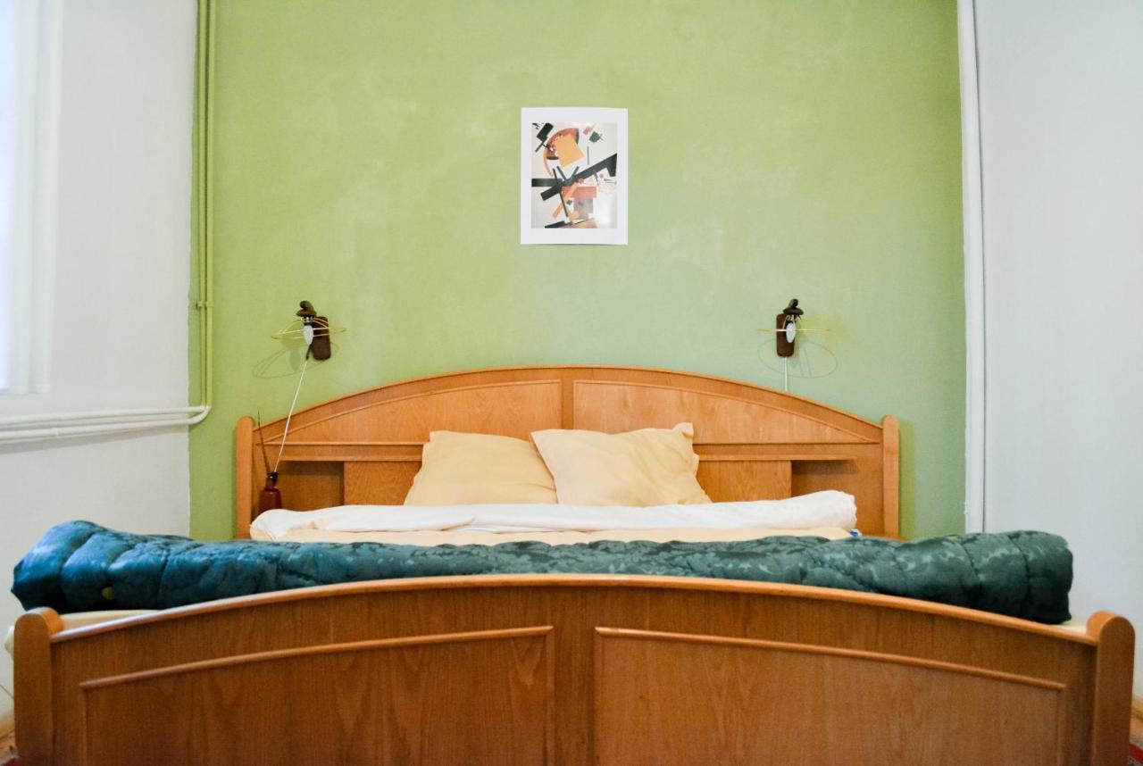 Grandpa'S Hidden Crib, 6 Bedroom, Pet Friendly Sinaia Exteriér fotografie