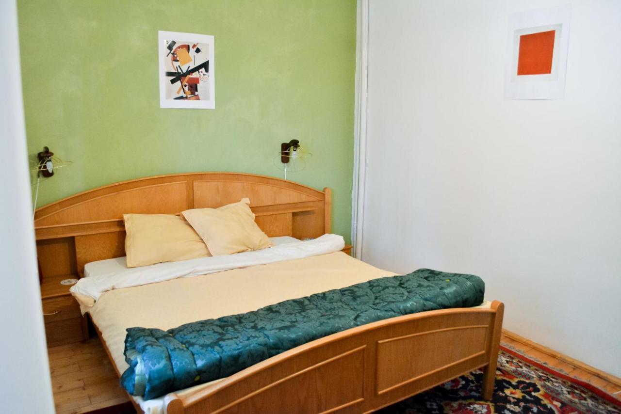 Grandpa'S Hidden Crib, 6 Bedroom, Pet Friendly Sinaia Exteriér fotografie