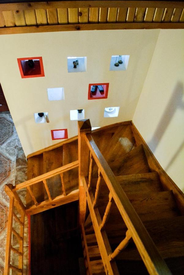 Grandpa'S Hidden Crib, 6 Bedroom, Pet Friendly Sinaia Exteriér fotografie