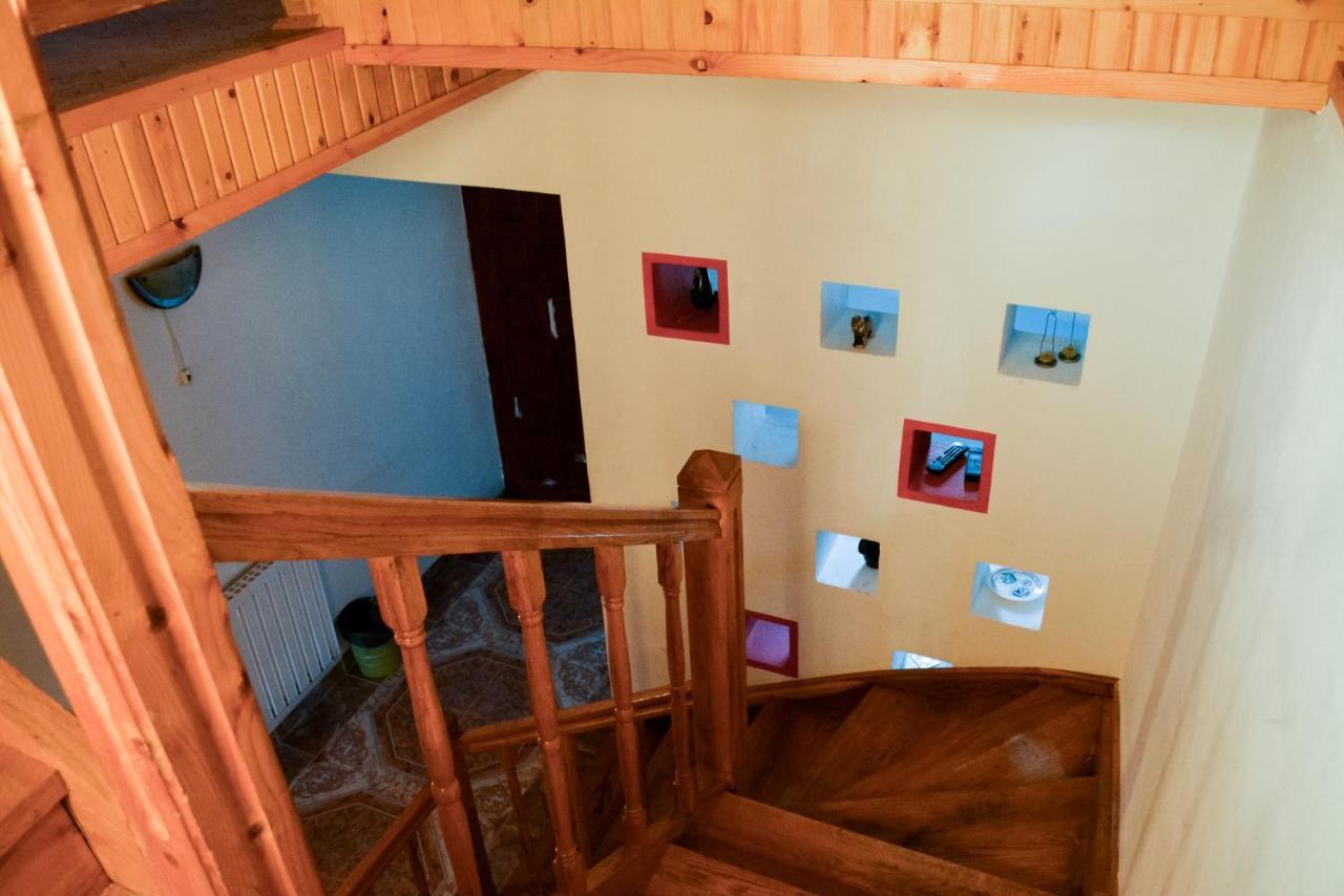 Grandpa'S Hidden Crib, 6 Bedroom, Pet Friendly Sinaia Exteriér fotografie