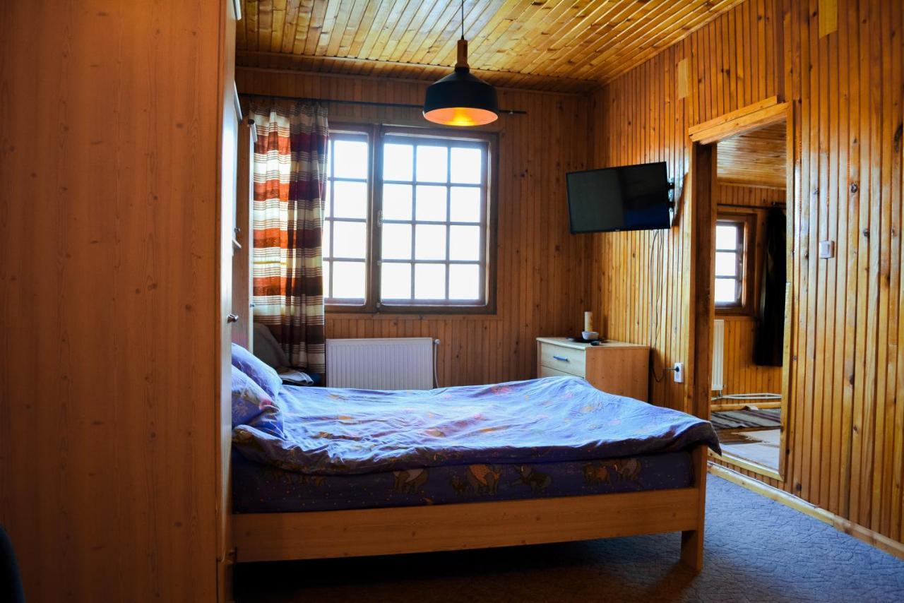 Grandpa'S Hidden Crib, 6 Bedroom, Pet Friendly Sinaia Exteriér fotografie