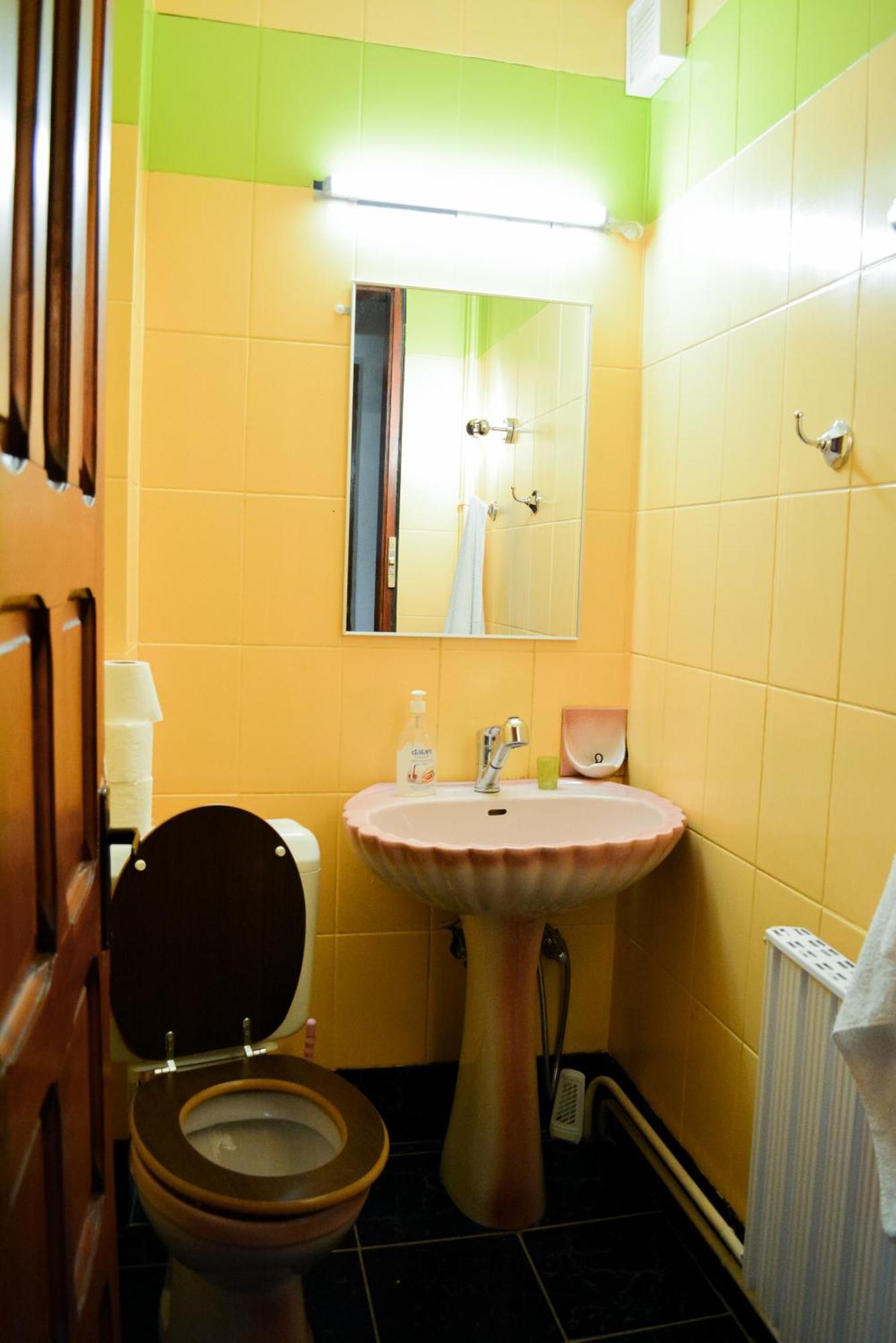 Grandpa'S Hidden Crib, 6 Bedroom, Pet Friendly Sinaia Exteriér fotografie